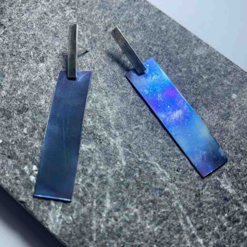 E218 Titanium long rectangle earrings - Image 2