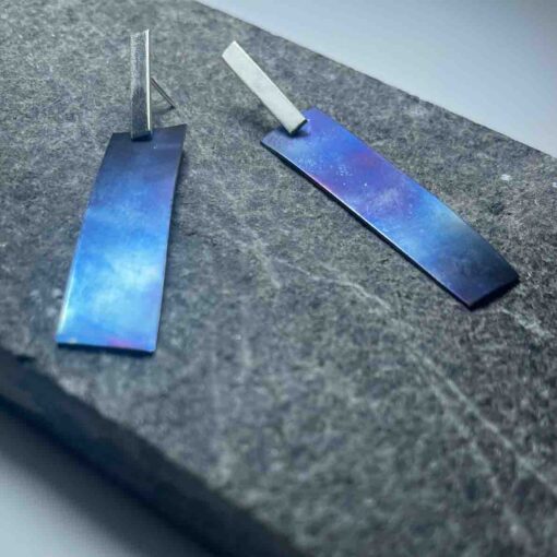 E218 Titanium long rectangle earrings - Image 3