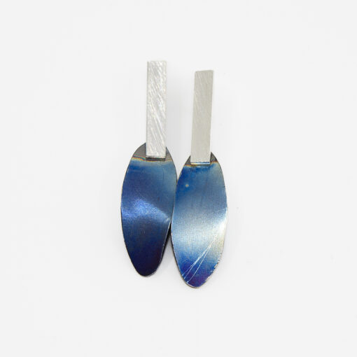 Blue titanium oval shape with silver rectangle. E236 - Image 5